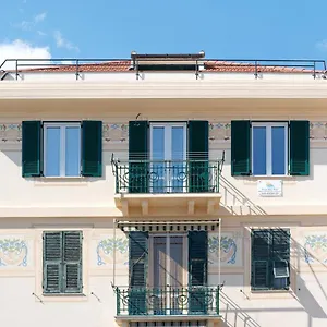  Appartamento Bilocale Mezzano In Centro Italia