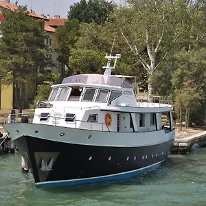  Botel Yacht Fortebraccio Italia